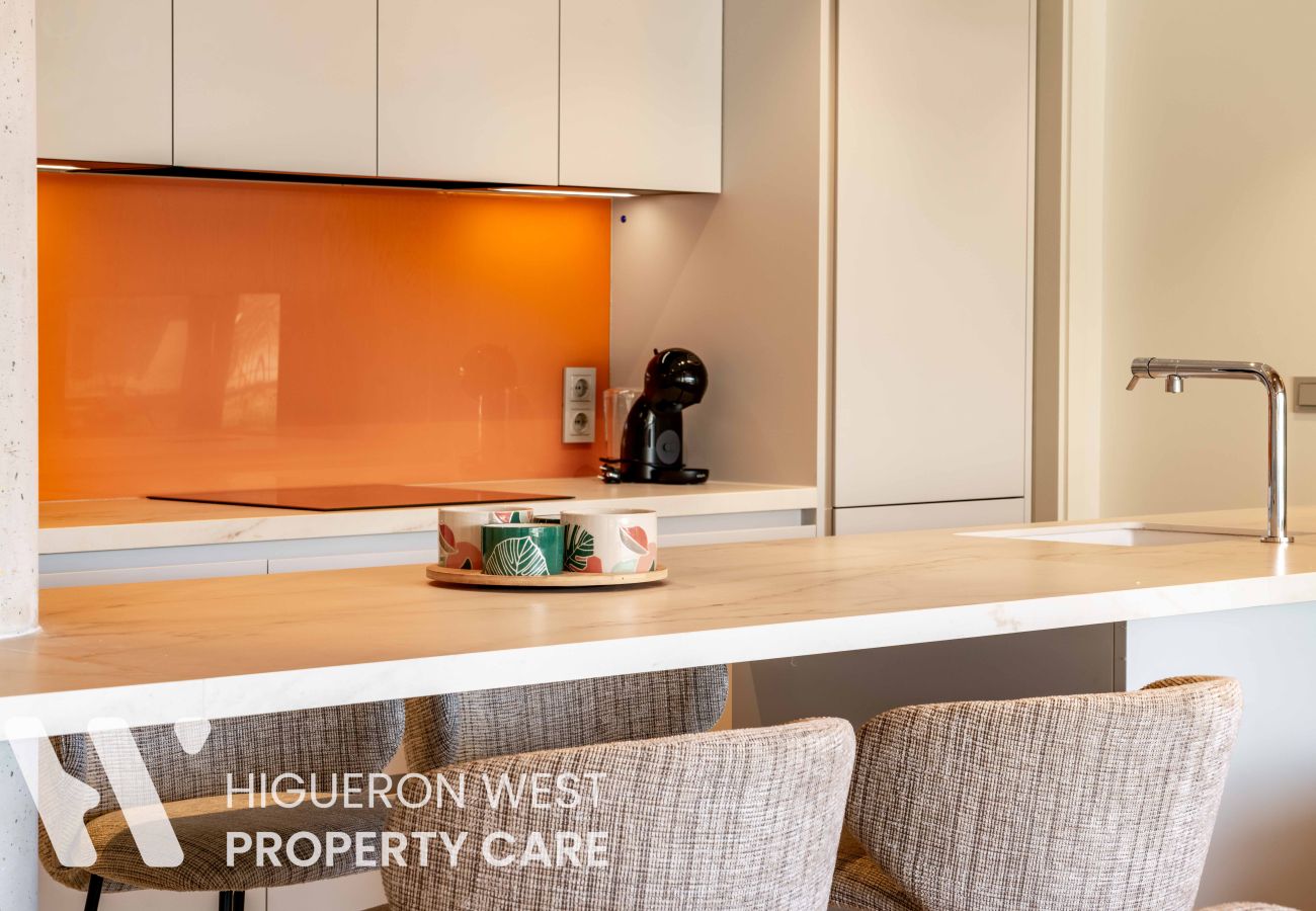 Apartment in Fuengirola - The Horizon Pool Terrace by HWPC