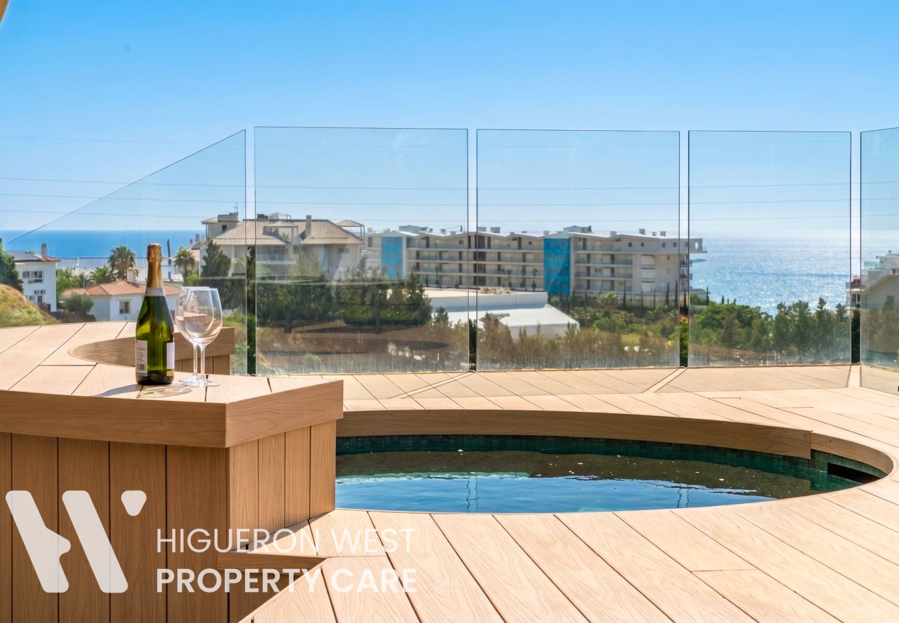 Apartment in Fuengirola - The Horizon Pool Terrace by HWPC