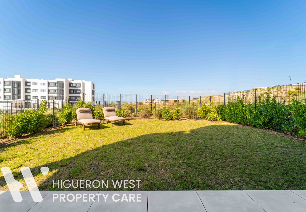 Apartment in Fuengirola - The Garden Escape 2bedroom garden unit