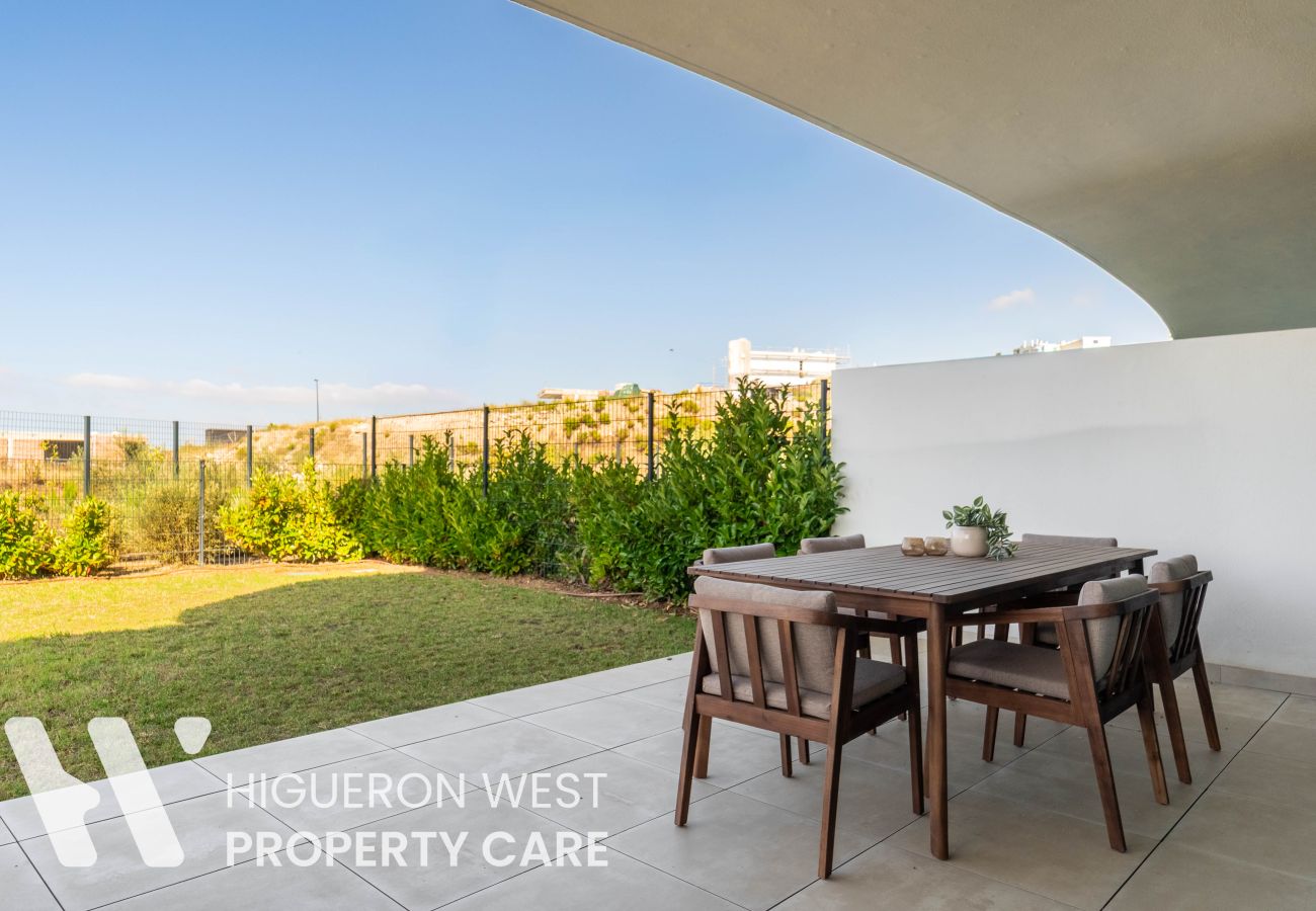 Apartment in Fuengirola - The Garden Escape 2bedroom garden unit