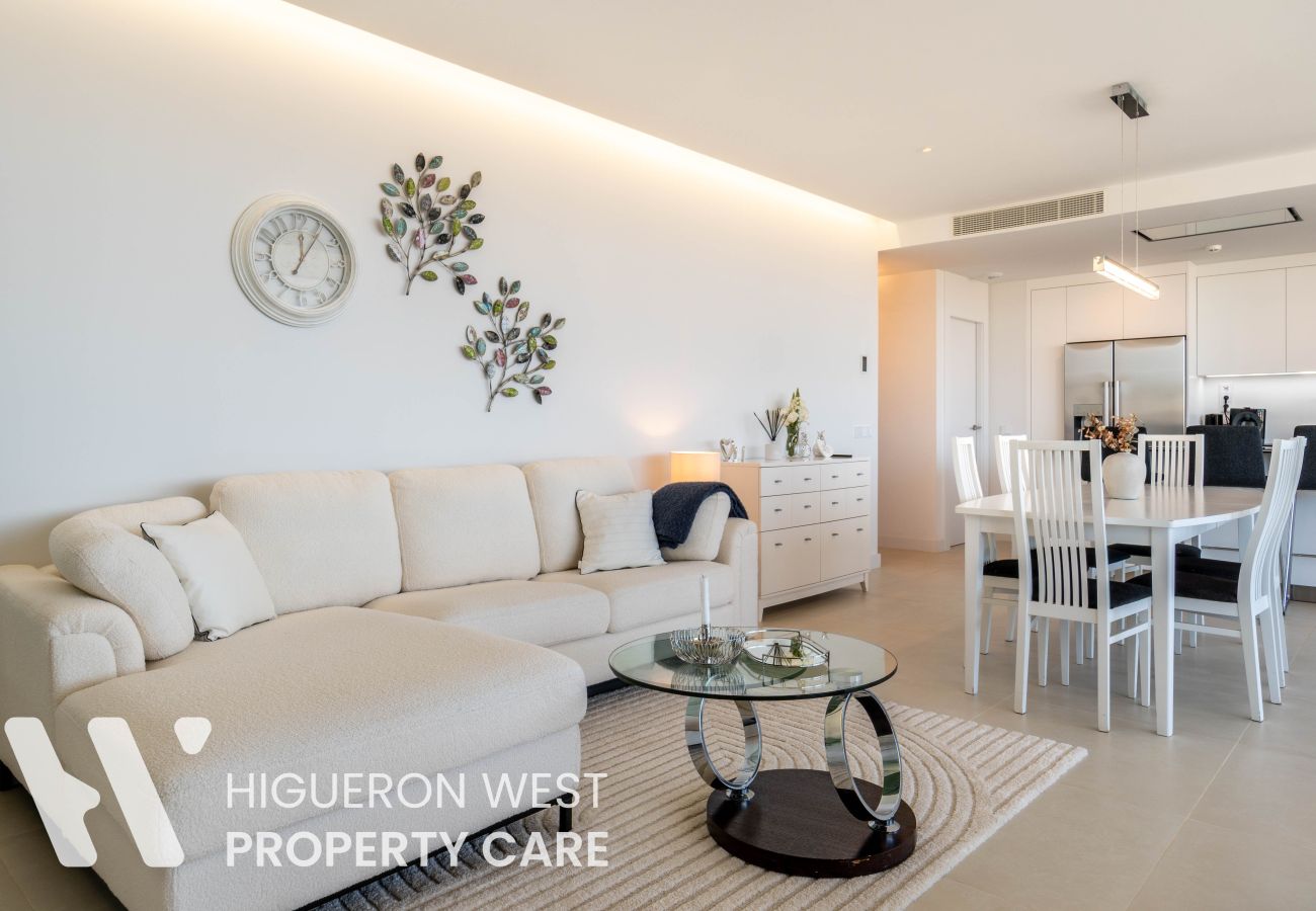 Apartment in Fuengirola - Casa Lina - Panoramic Seaviews and evening Sun! Higueron West, Fuengirola