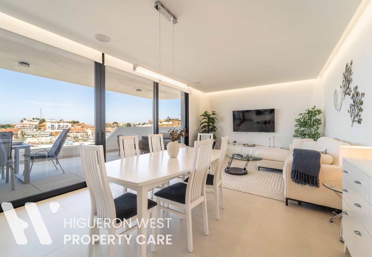 Apartment in Fuengirola - Casa Lina - Panoramic Seaviews and evening Sun! Higueron West, Fuengirola