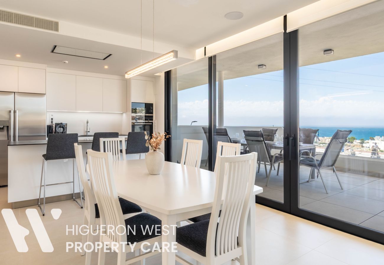 Apartment in Fuengirola - Casa Lina - Panoramic Seaviews and evening Sun! Higueron West, Fuengirola