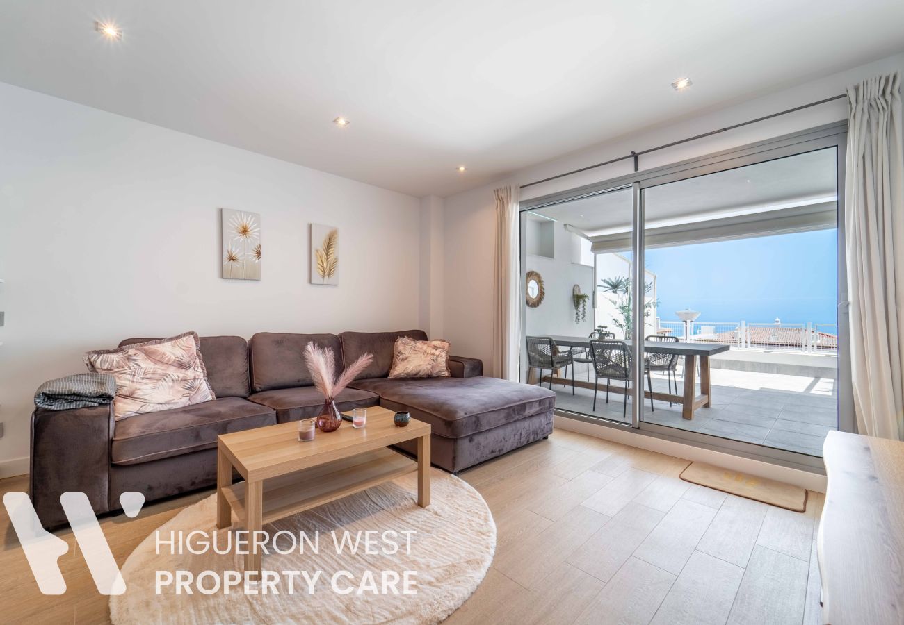 Apartment in Benalmádena - Casa Lara — Andalusian Village Retreat