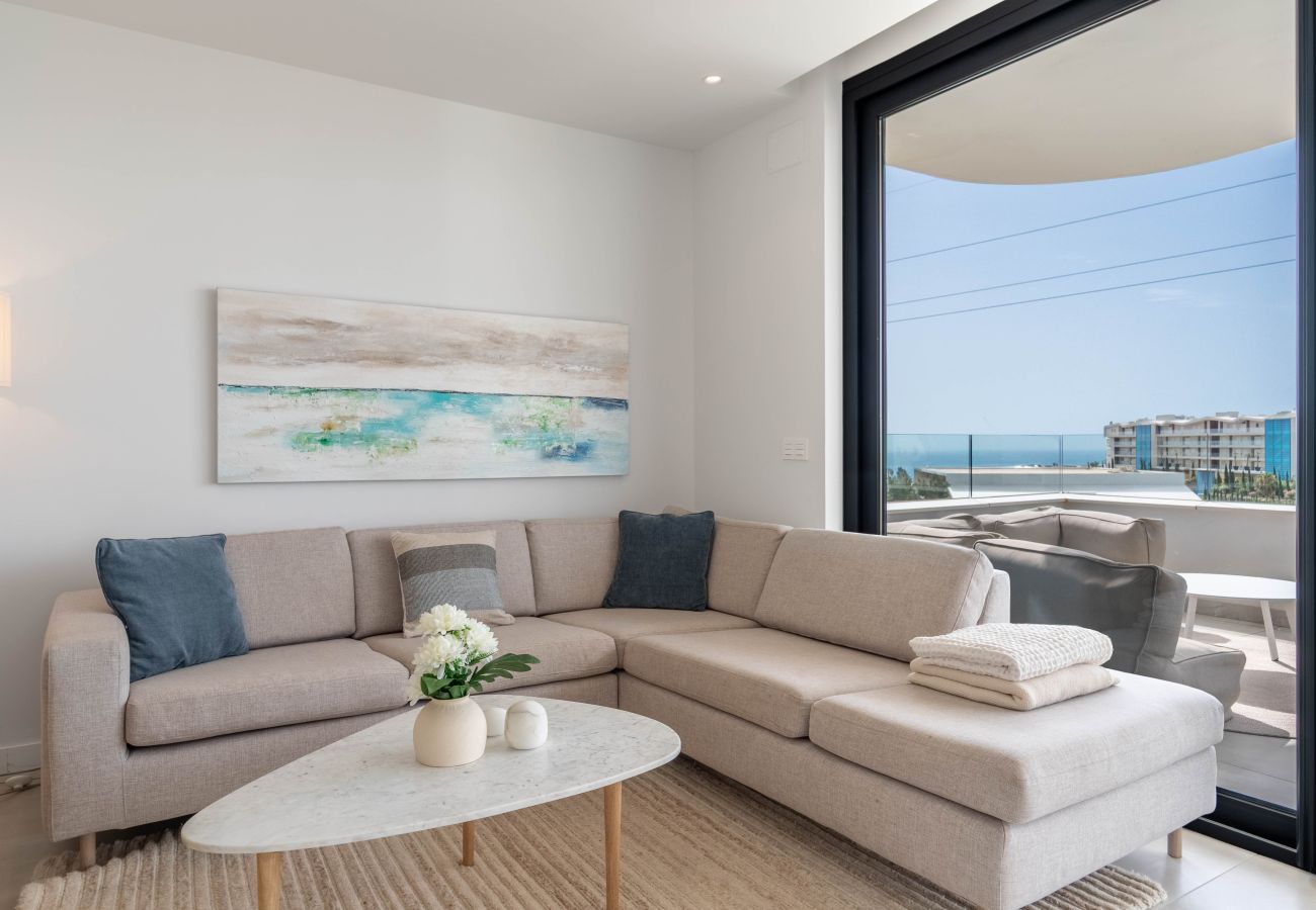 Apartment in Fuengirola - La Terraza del Sol – All-Day Sun & Alfresco Dining | Higueron West, Fuengirola