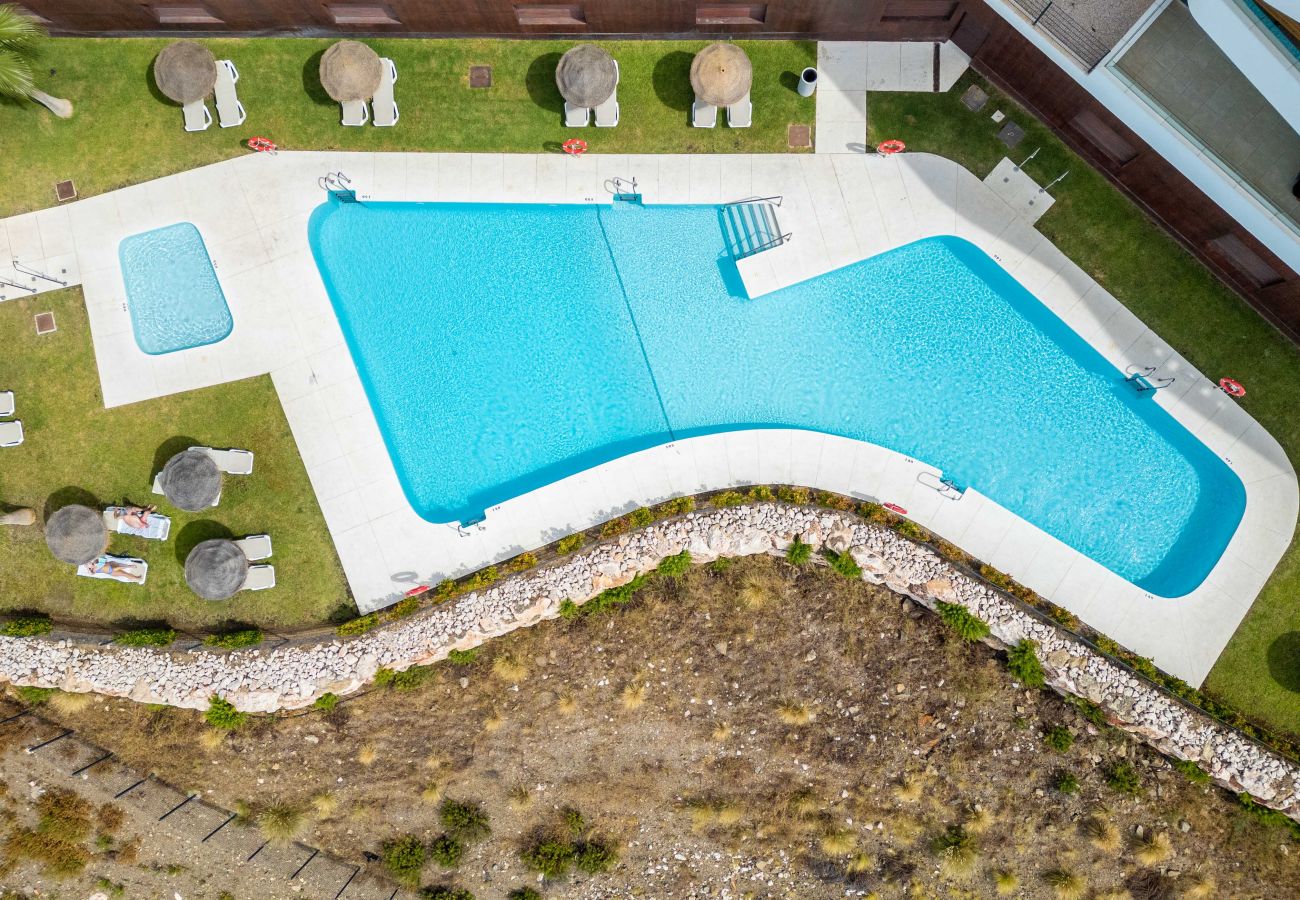 Apartment in Fuengirola - La Terraza del Sol – All-Day Sun & Alfresco Dining | Higueron West, Fuengirola