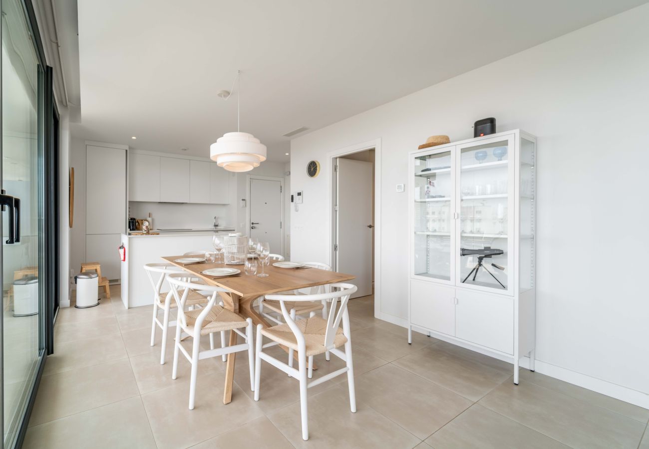 Apartment in Fuengirola - La Terraza del Sol – All-Day Sun & Alfresco Dining | Higueron West, Fuengirola