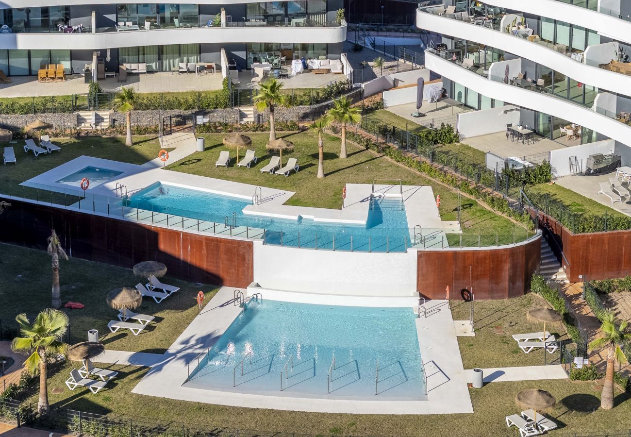 Apartment in Fuengirola - La Terraza del Sol – All-Day Sun & Alfresco Dining | Higueron West, Fuengirola