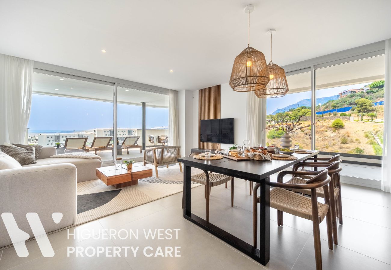 Apartment in Fuengirola - Casa Aura Higuerón  -Modern Luxury Apartment with Spectacular valley and sea views- Higueron - Fuengirola