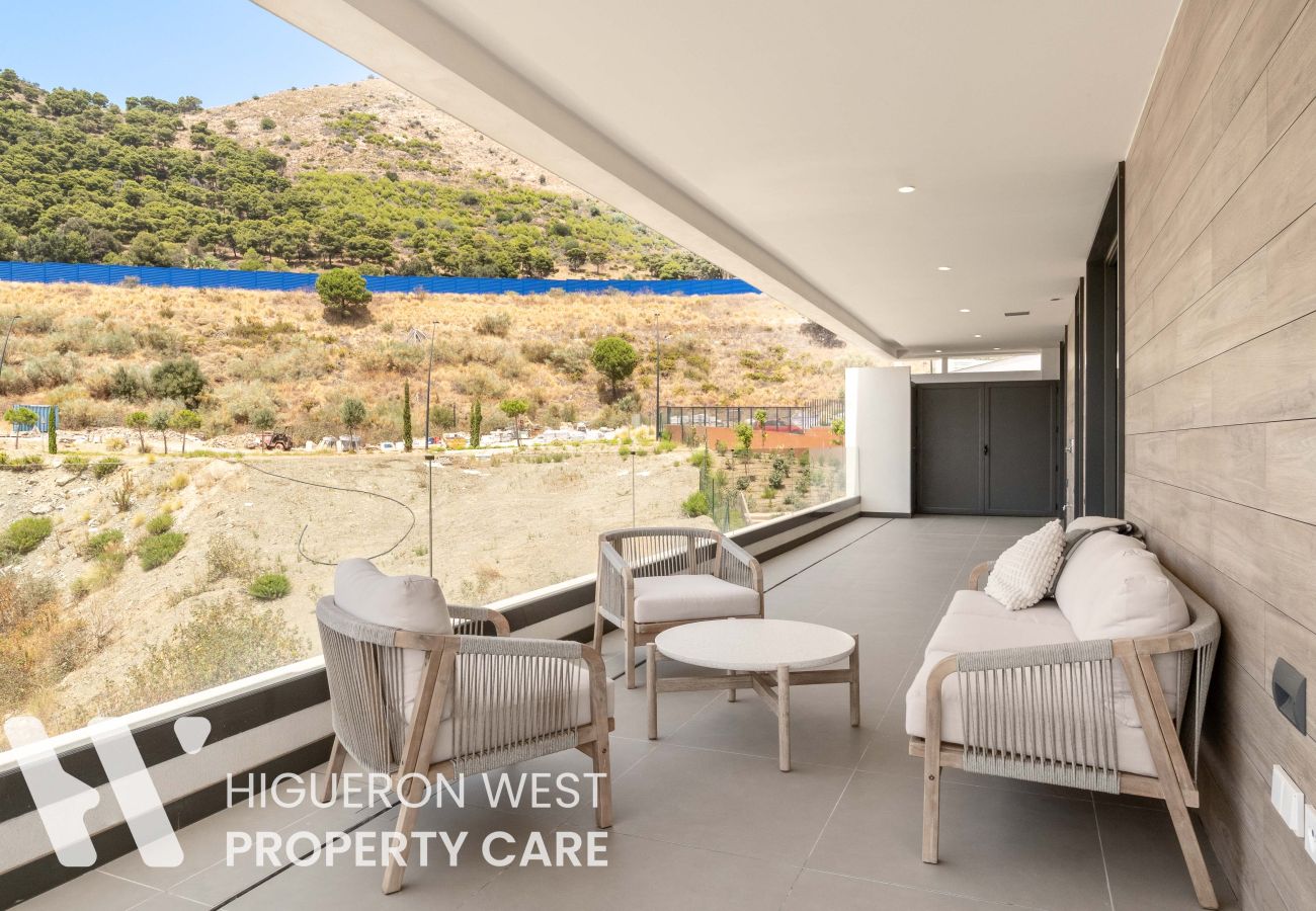 Apartment in Fuengirola - Casa Aura Higuerón  -Modern Luxury Apartment with Spectacular valley and sea views- Higueron - Fuengirola