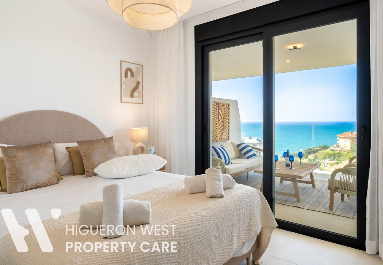 Apartment in Fuengirola - Casa Lisa-New 3bed with stunning Sea-views in Fuengirola