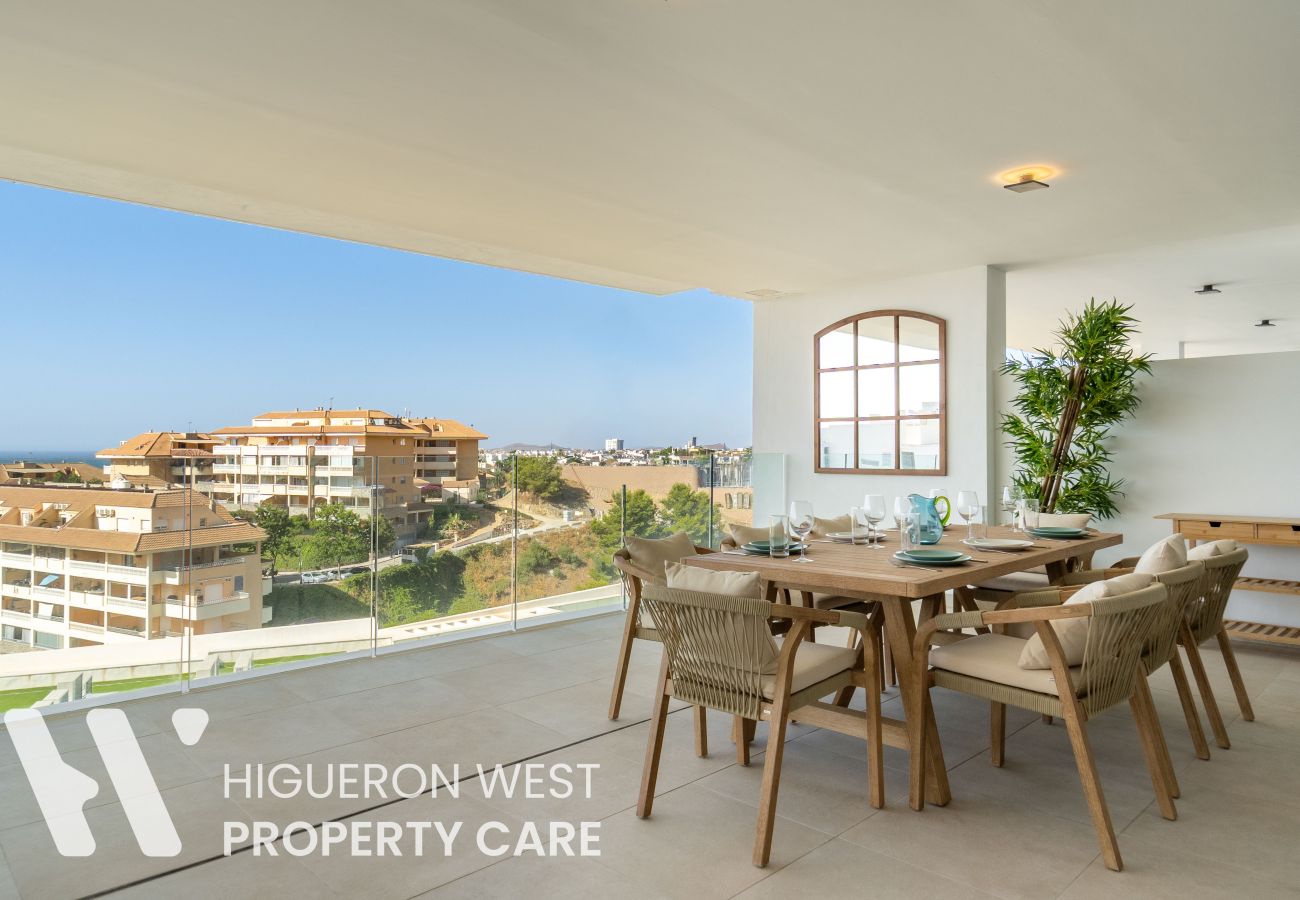 Apartment in Fuengirola - Casa Lisa-New 3bed with stunning Sea-views in Fuengirola